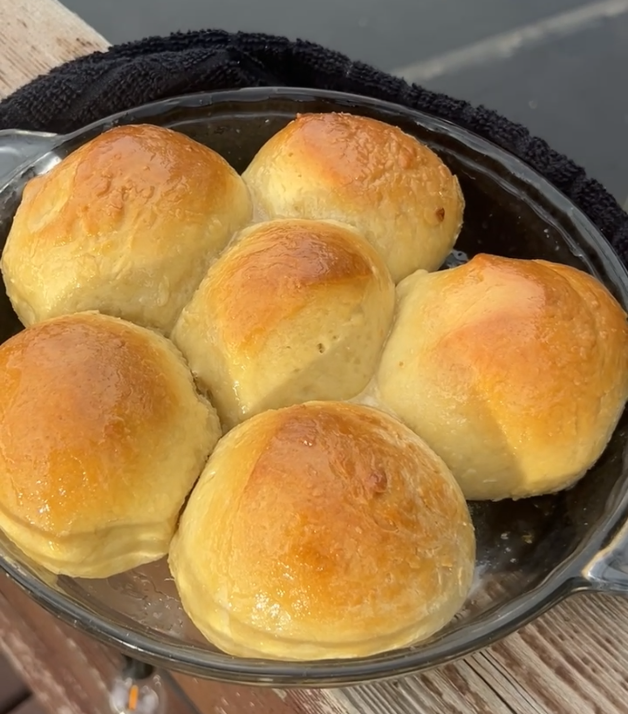 Soft & Fluffy Alfalfa Honey Butter Rolls